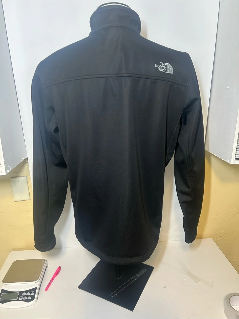 Black Full-Zip Softshell Jacket north face